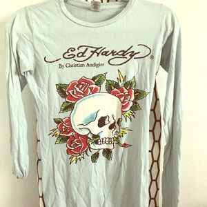 Long sleeve Ed Hardy shirt. Clean normal wear $25
